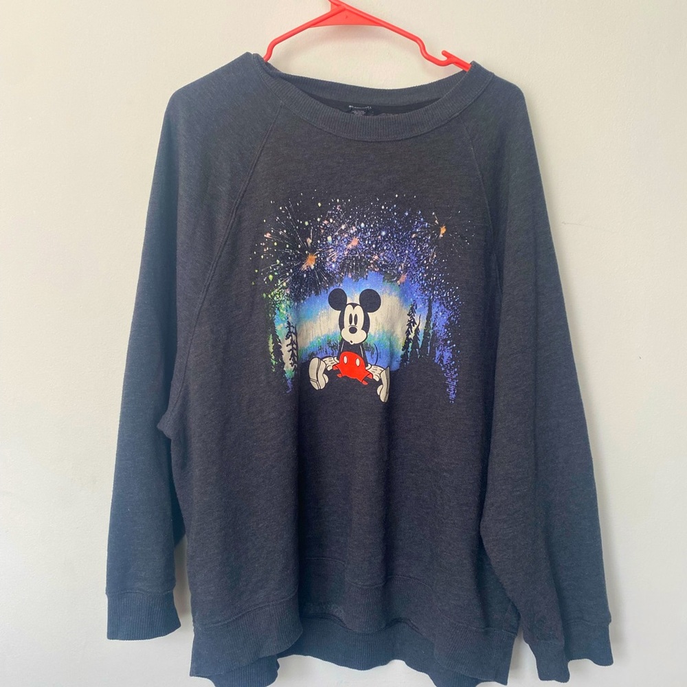 Disney X AE super soft crewneck sweatshirt size XL